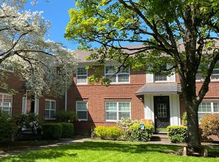 310 E 12th St APT B, Vancouver, WA 98660