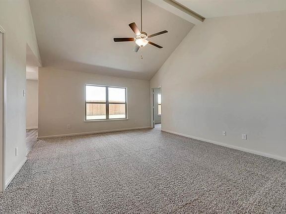 3rd image of 3020 Hereford Dr