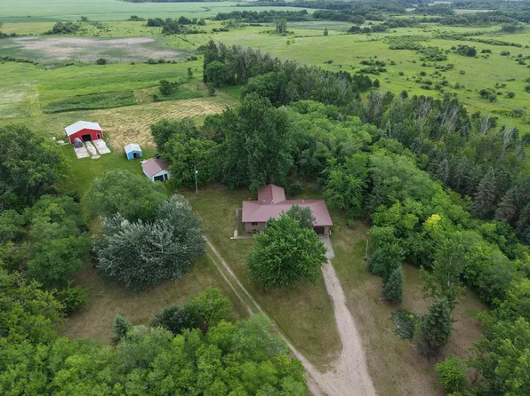 27560 280th Ave SE, Brooks, MN 56715