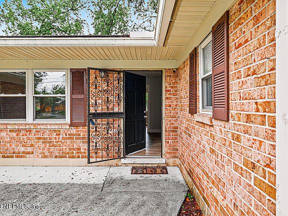 3rd image of 1174 GANO Avenue