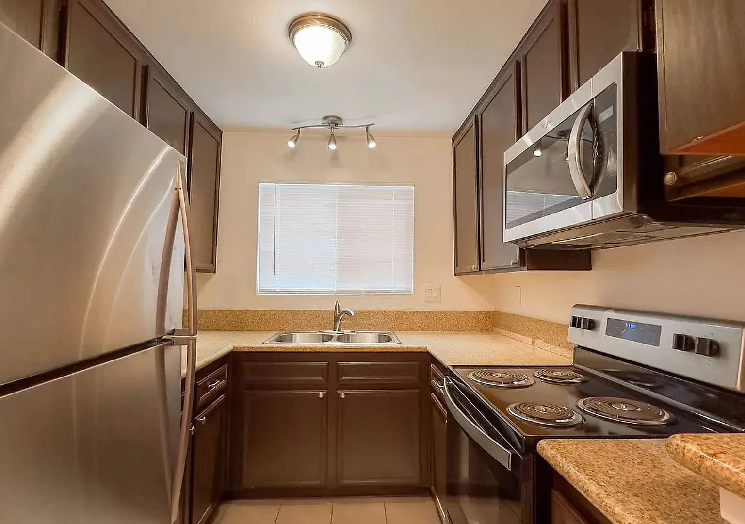 North Park - Renovated Apartment w/ Patio and Parking — Photo 1