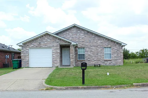 1710 Manor Garden Curv Photo 1