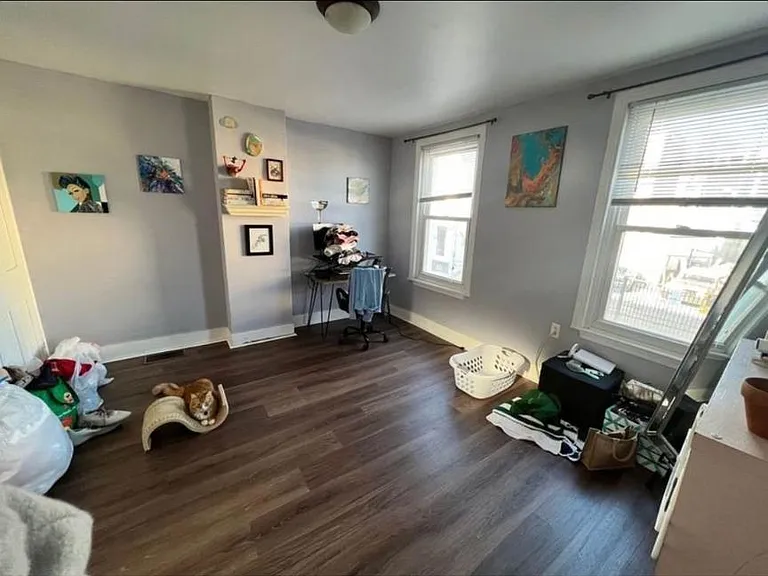 2126 E Dauphin St — Photo 16