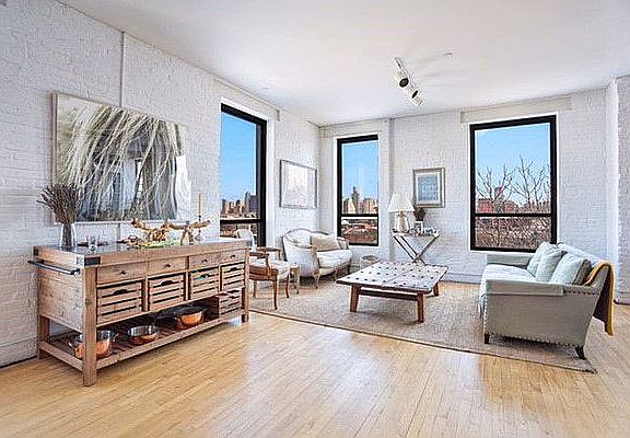 3rd image of 25 Carroll St APT 5C