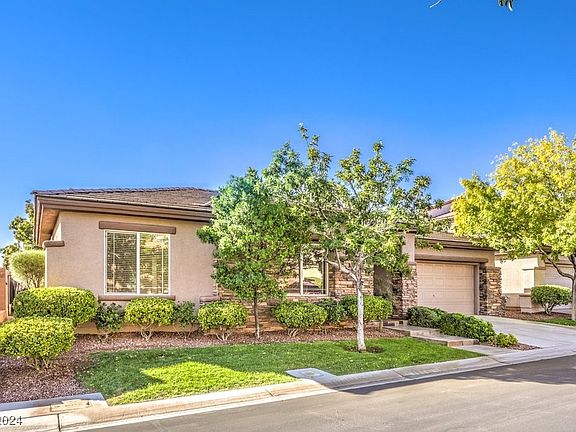 2nd image of 10483 Pioneer Park Ave
