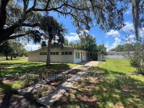 123 W Lake Mary Ave
