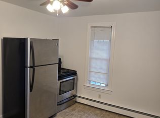424 West St #3E, Bristol, CT 06010