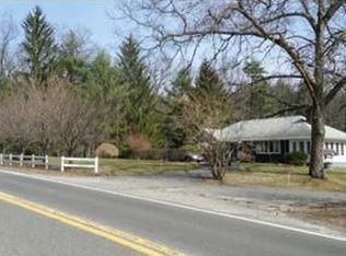 823 Broadway Rd, Dracut, MA 01826