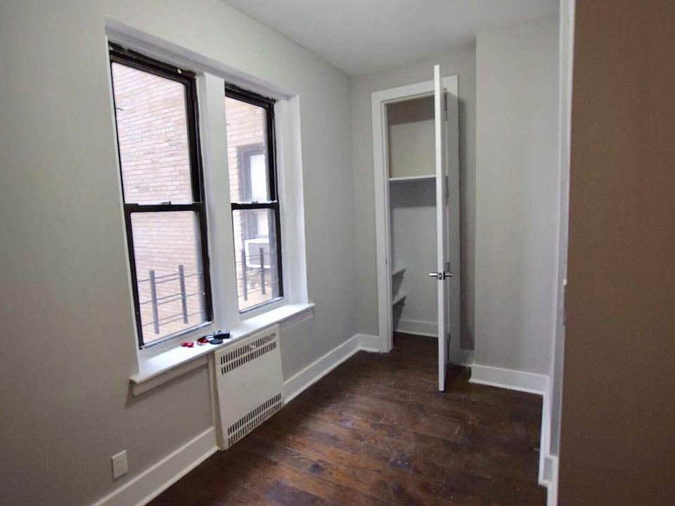 2nd image of 31 E 21st St APT 5E