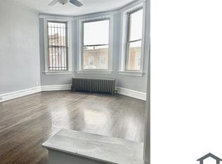 4128 W Jackson Blvd #1, Chicago, IL 60624