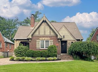 3815 Drakewood Dr, Cincinnati, OH 45209