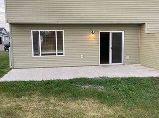 901 Bremner Ave, Bismarck, ND 58503