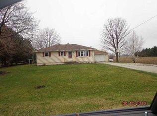 2630 N Benton Carroll Rd, Oak Harbor, OH 43449