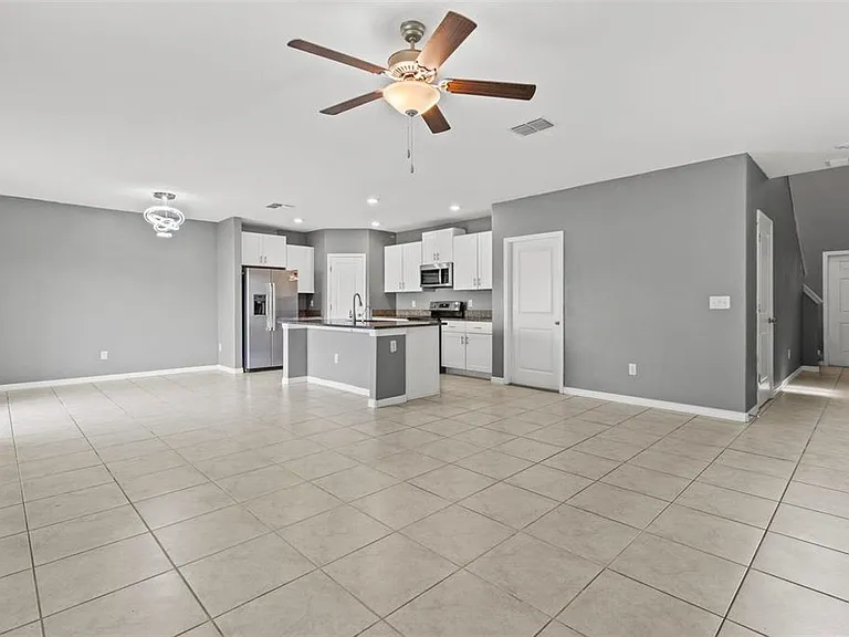 16671 Kingman Reef St — Photo 5