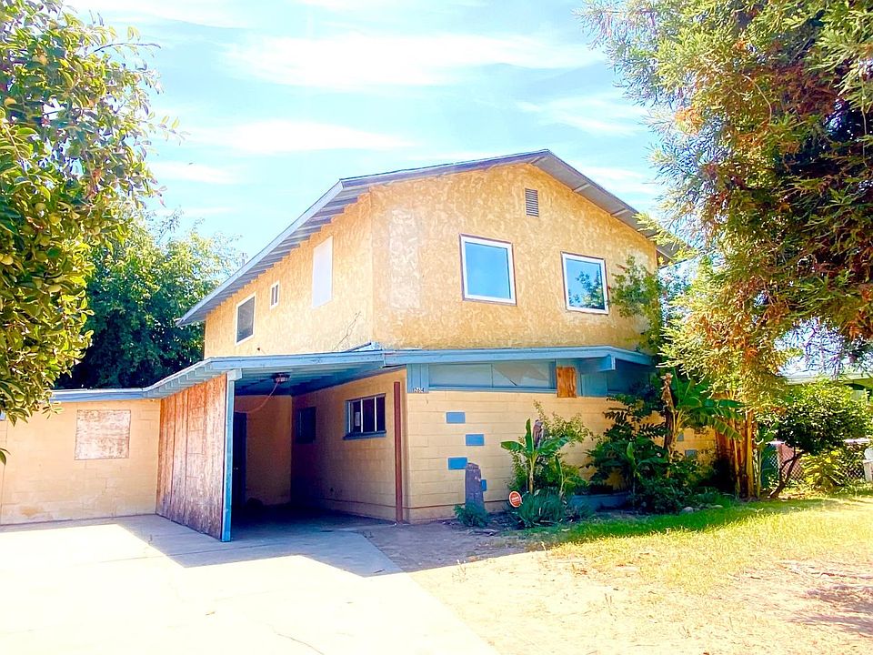 1st image of 1264 N Pecan Avenue