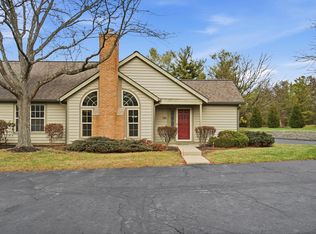 202 Deer Cross Ln, Powell, OH 43065