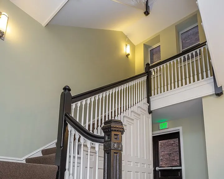815 Park Ave — Photo 32