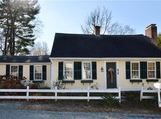 5 Library Rd, Canterbury, CT 06331