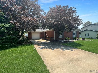 606 Harvard Dr, Edwardsville, IL, 62025