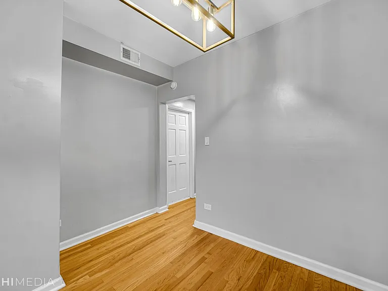 4006 W Nelson St — Photo 12