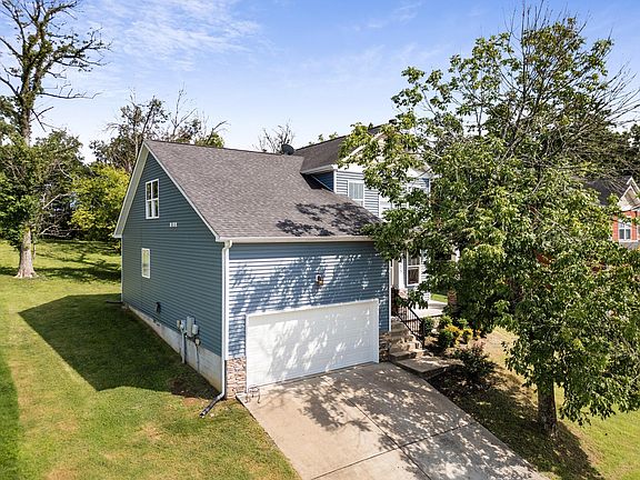 3rd image of 2505 Val Marie Dr