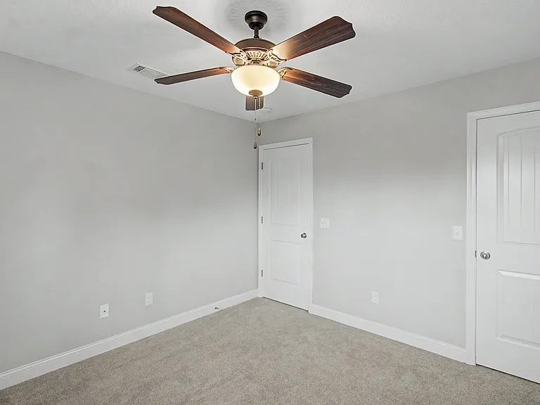 245 Alcott Cir — Photo 30