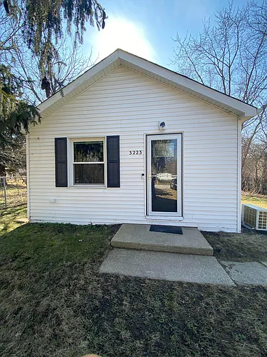 3223 E 35th Pl Photo 1 3223 E 35th Pl Photo 1