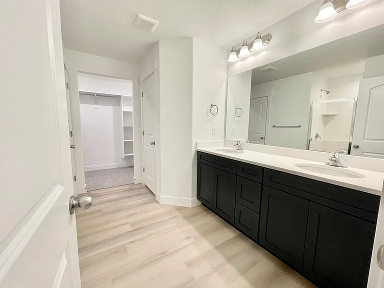 13529 S Langdon Dr W — Photo 11