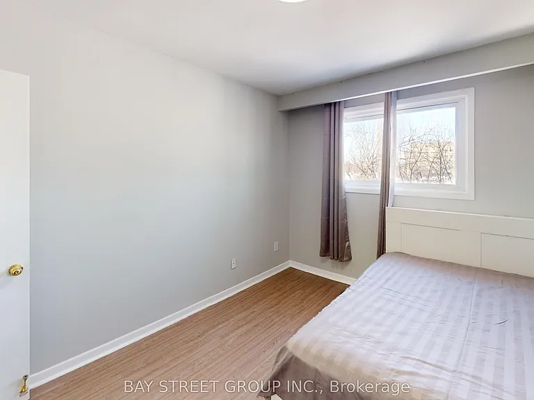 42 Iangrove Ter — Photo 12