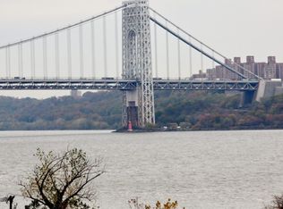 1055 River Rd #607, Edgewater, NJ 07020