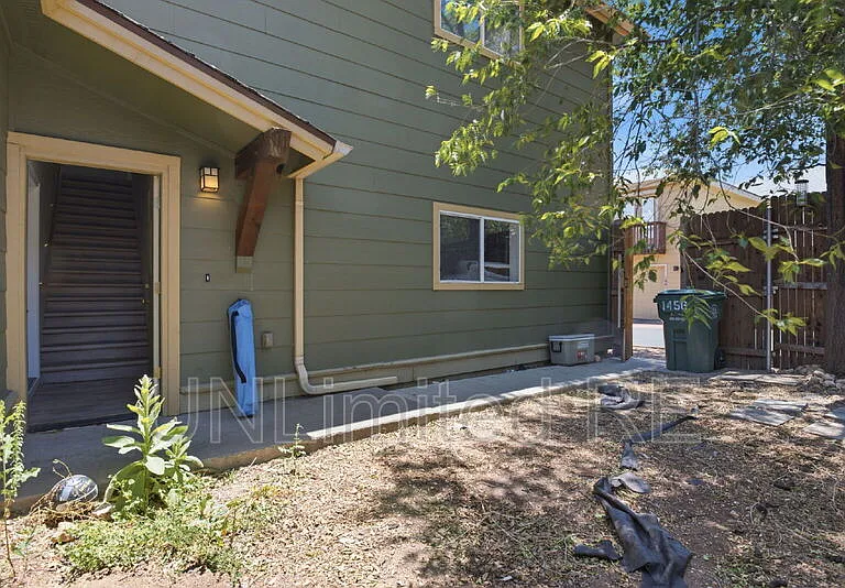 1456 E Russ Way #2 — Photo 19