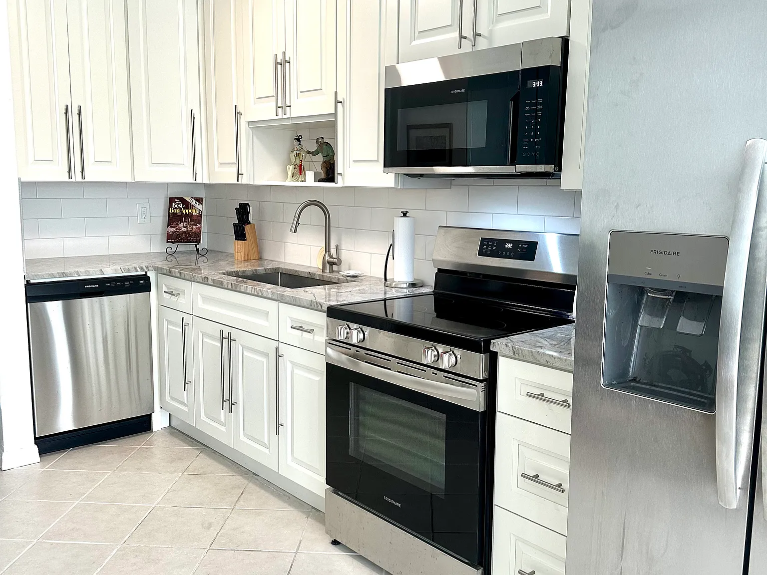 1 bed, 600 sqft, $2,450 — Photo 4
