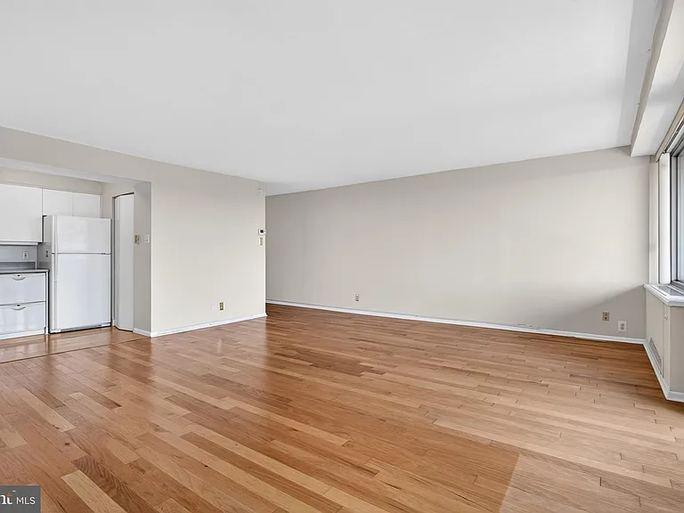 2401 Pennsylvania Ave #-15C52 — Photo 11