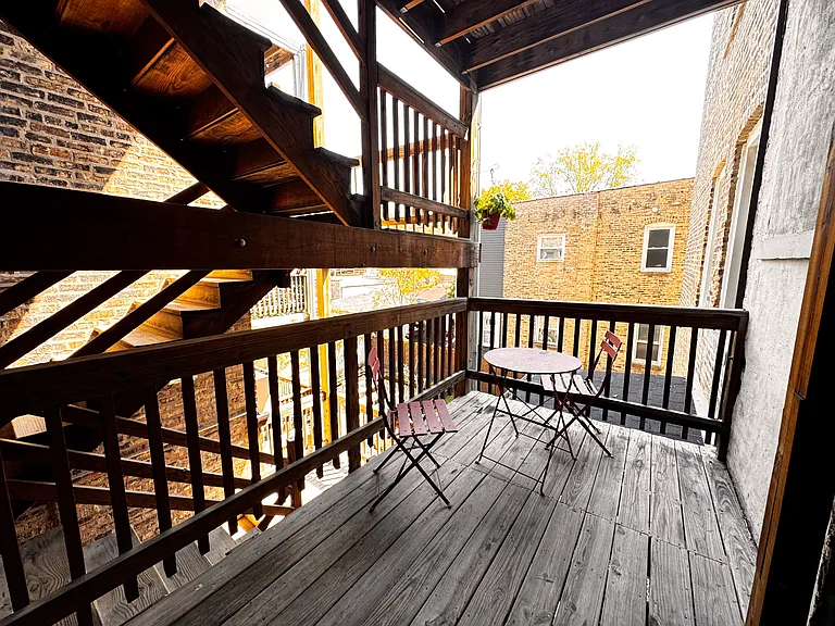 4455 N Maplewood Ave #3 — Photo 13