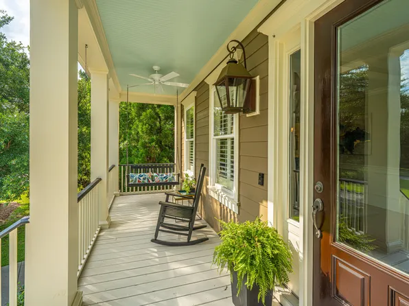 3081 Yachtsman Dr, Mount Pleasant, SC 29466