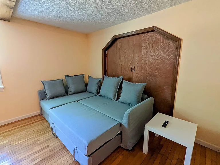 21 Hall Rd — Photo 13