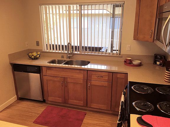 4th image of 1195 Brace Ave APT L