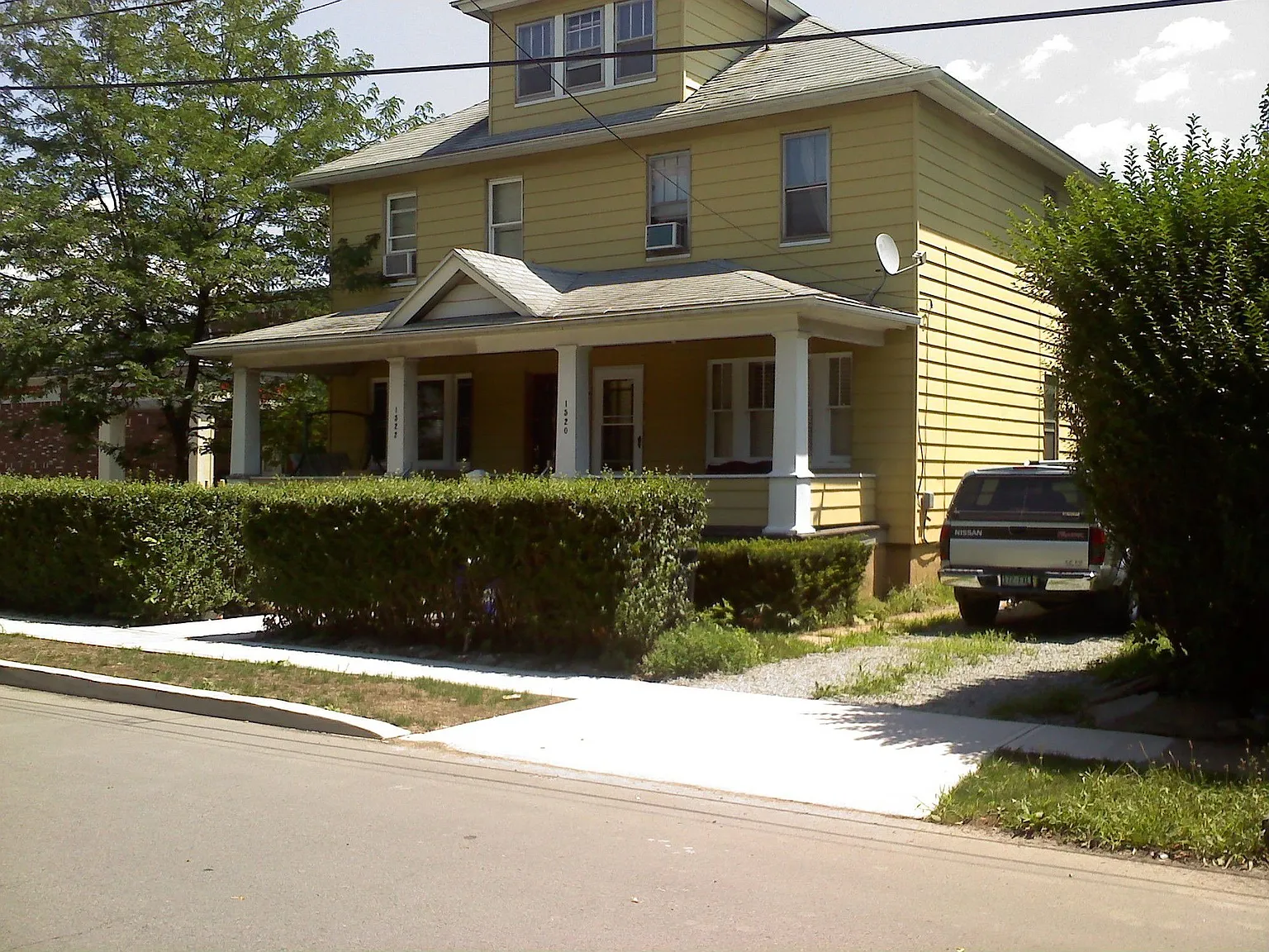 1520-1522 Ross Ave photo 1