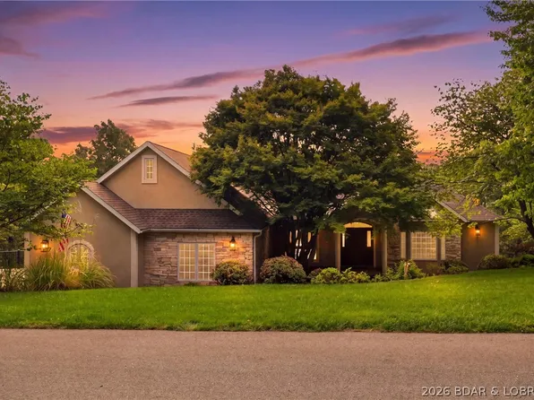 206 Capstone Dr, Linn Creek, MO 65052