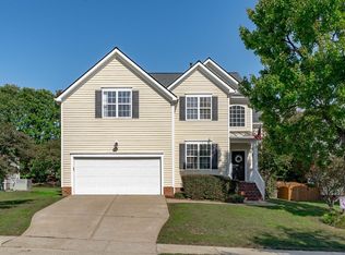 2508 Hidden Meadow Dr, Fuquay Varina, NC 27526
