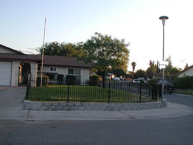 4133 Ernestine Way photo 1