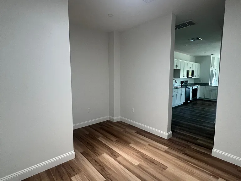 236 W Main St #203 — Photo 7