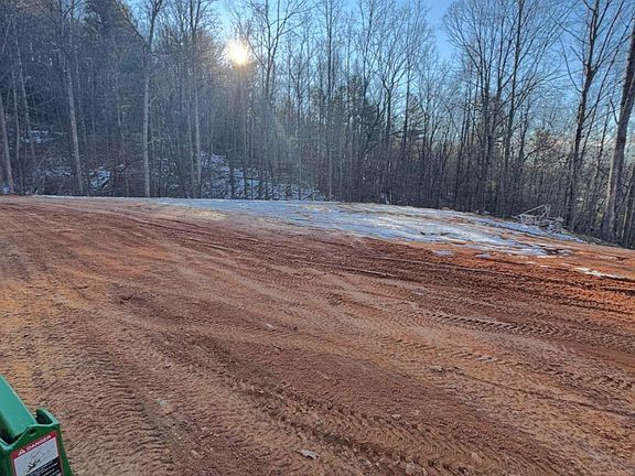 3rd image of Boone Gap Ln