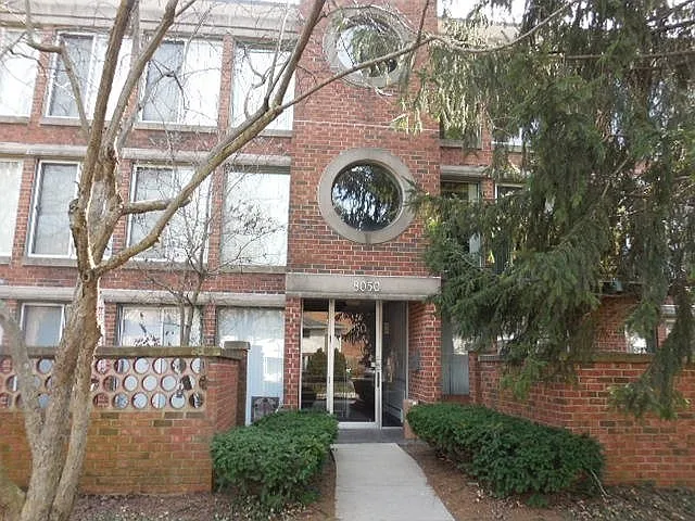 8050 Arbor Ln APT 303 photo 1