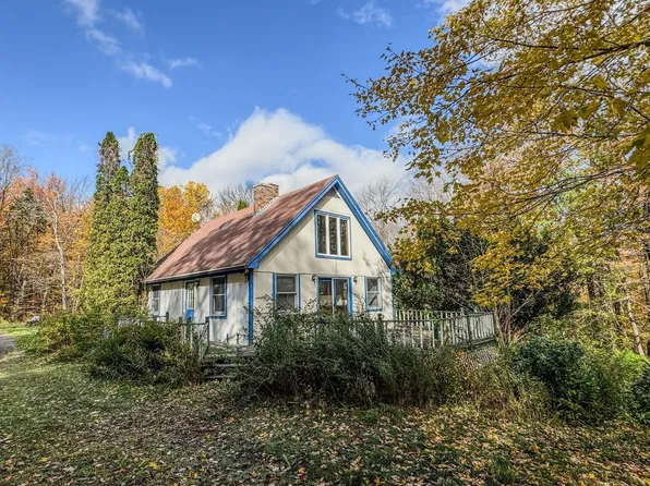 65 Thayer Hill Rd, Worthington, MA 01098