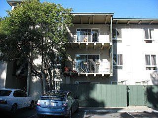 1st image of 800 N Delaware St APT 106