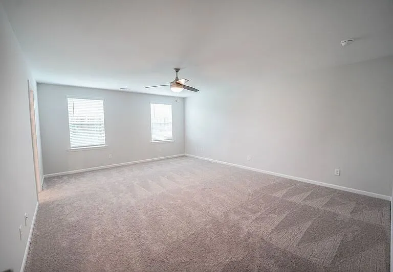 44 Jazz Dr — Photo 15