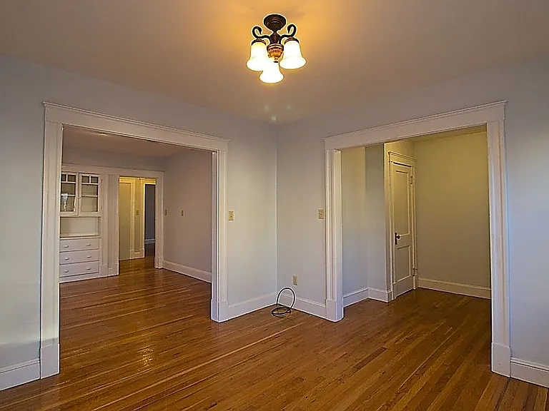 28 Durso Ave #28 — Photo 3