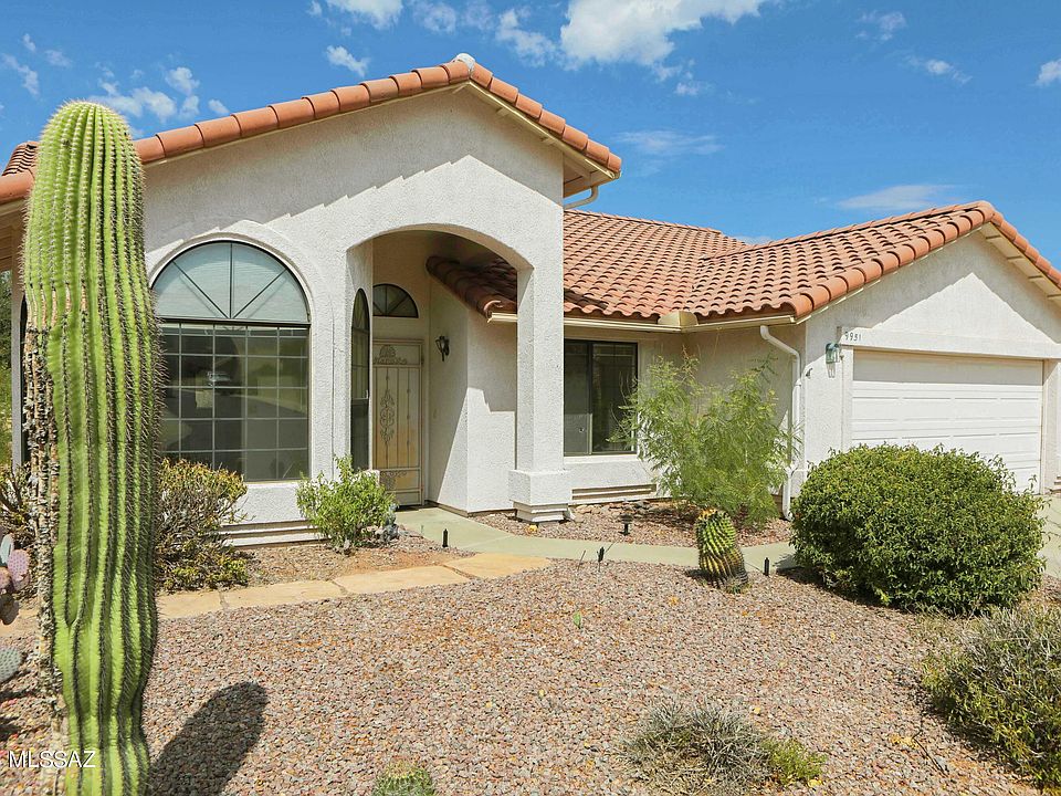 1st image of 9951 N Hillview Dr