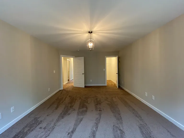 7950 Saint James Dr — Photo 21